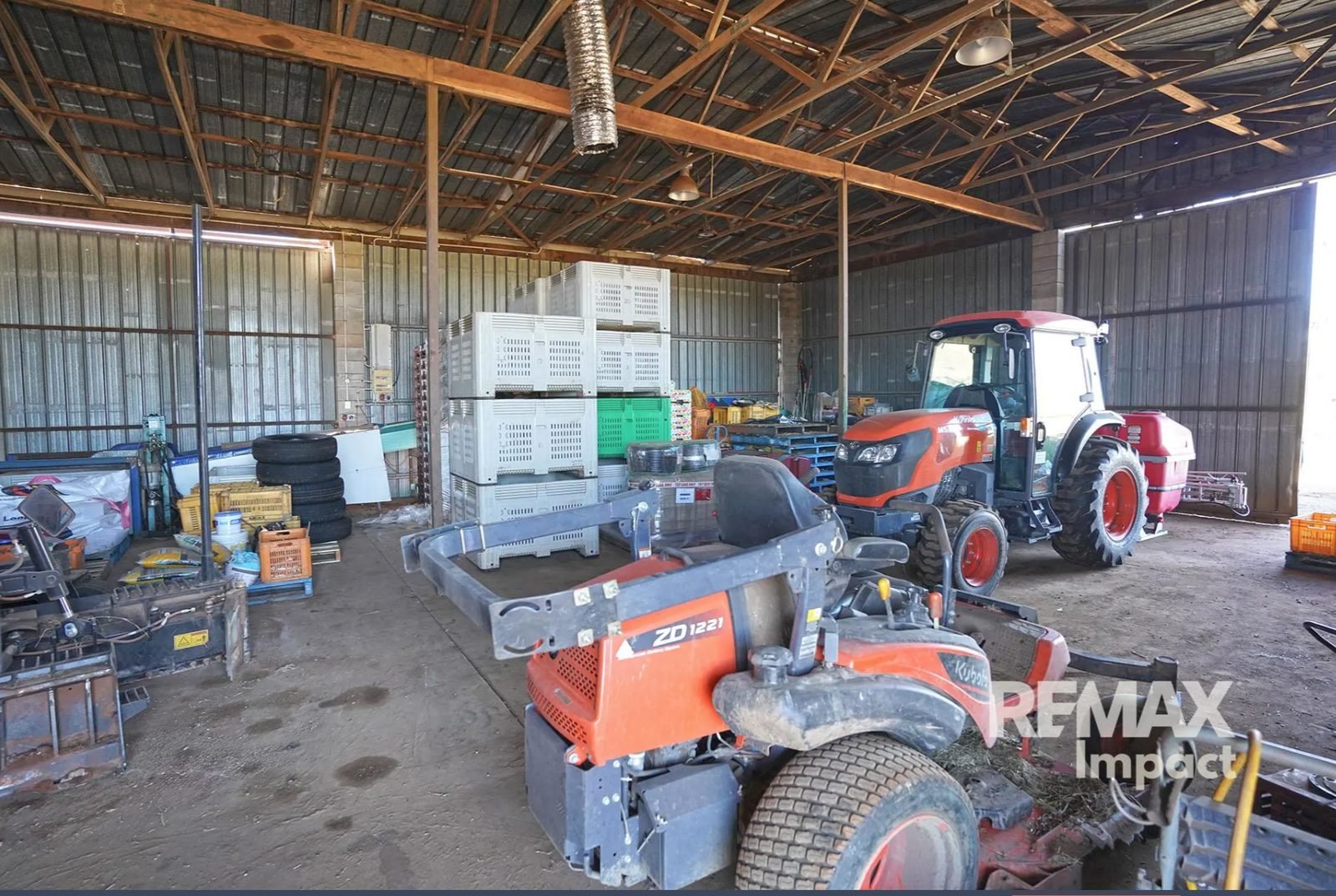 Machinery shed with equipment